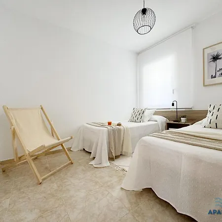 Apartbeach Cala Blanca Con Bonitas Vistas Piscina Y Portaventura