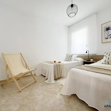 Apartbeach Cala Blanca Con Bonitas Vistas Piscina Y Portaventura