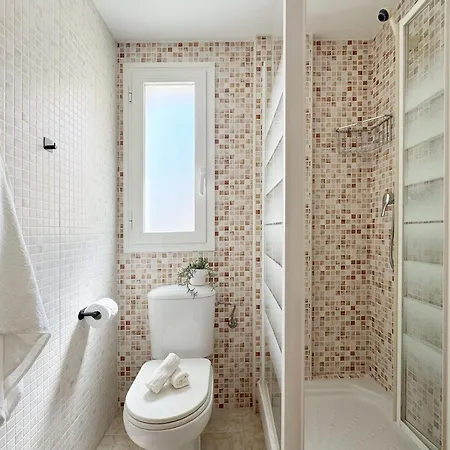 Cala Blanca Con Bonitas Vistas Piscina Y Portaventura Appartement *