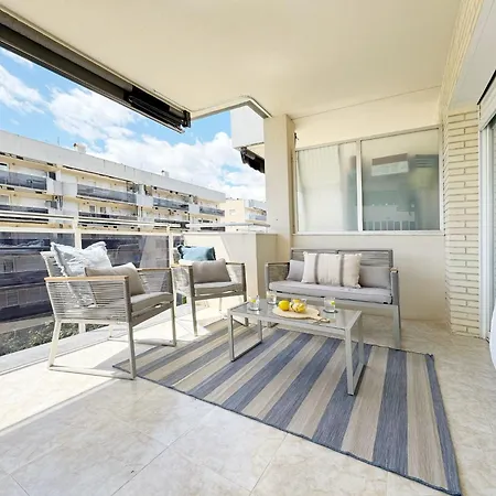 Cala Blanca Con Bonitas Vistas Piscina Y Portaventura Appartement *