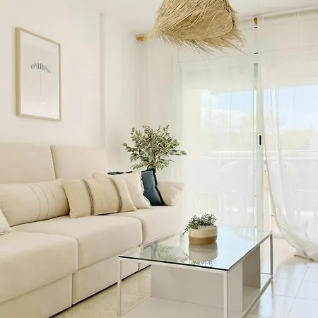 Cala Blanca Con Bonitas Vistas Piscina Y Portaventura Appartement La Pineda
